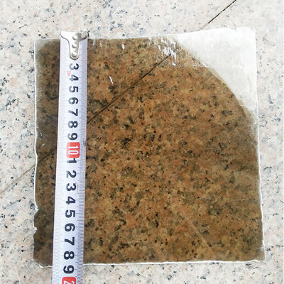 Contenuto di K2O compreso tra il 2,5% e il 9,8% nella lamiera di mica resistente al calore per applicazioni personalizzate