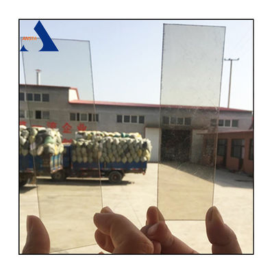 Isolamento termico a foglia di mica trasparente proveniente dall'Hebei con contenuto di Fe2O3 % 2,00-6,00%