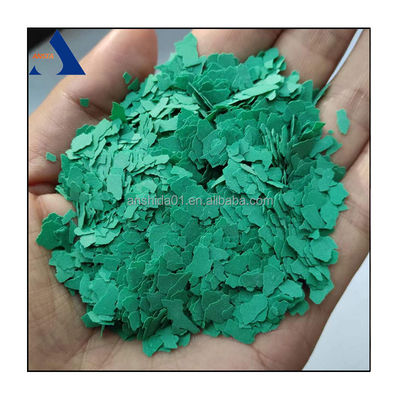 Fabbricazione di fette di roccia composite monocolori a base di vinile con fiocchi di colore