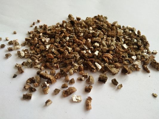 Vermiculite d'oro o d'argento estesa per il giardinaggio e il paesaggio
